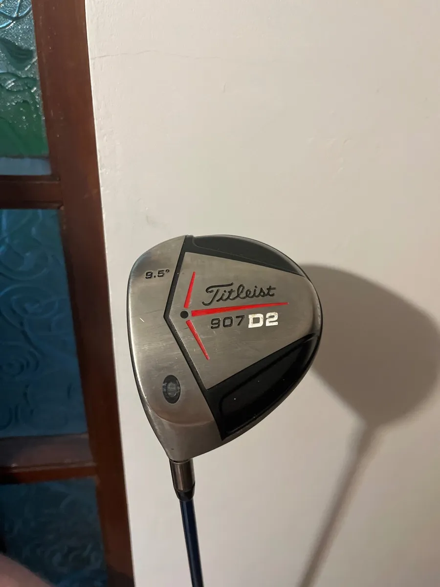 Golf club - Image 1