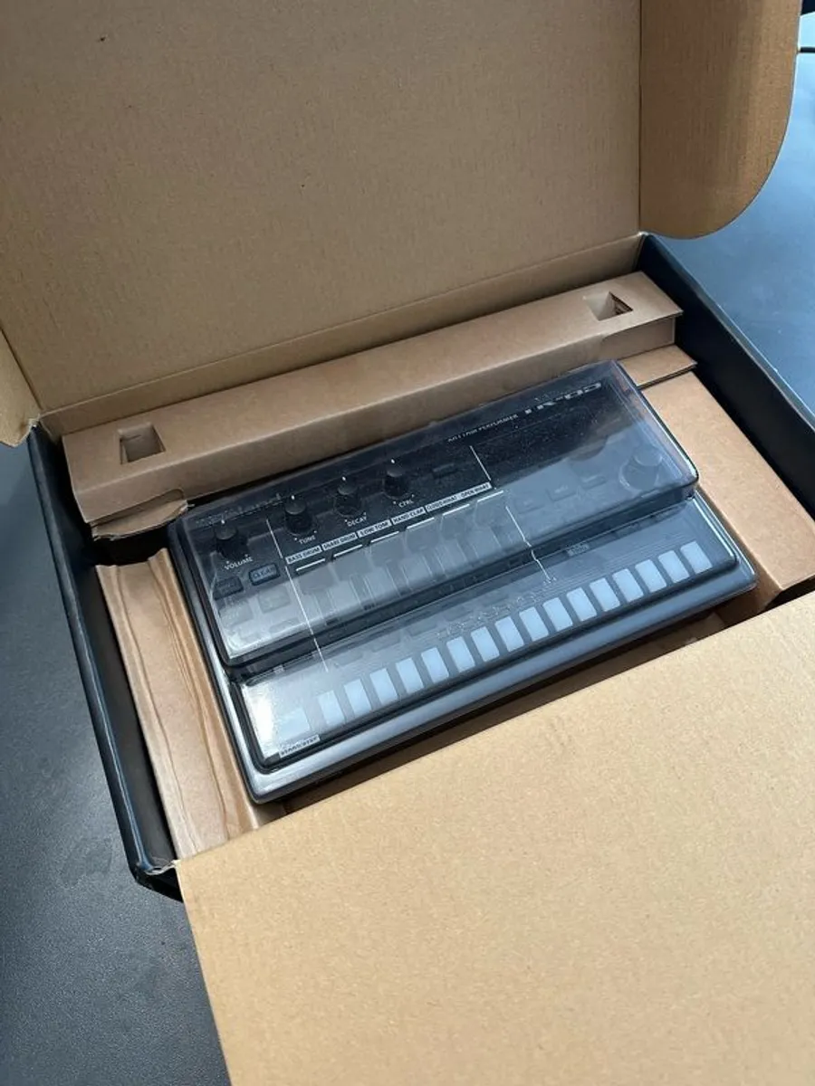 Roland TR6S - Image 2
