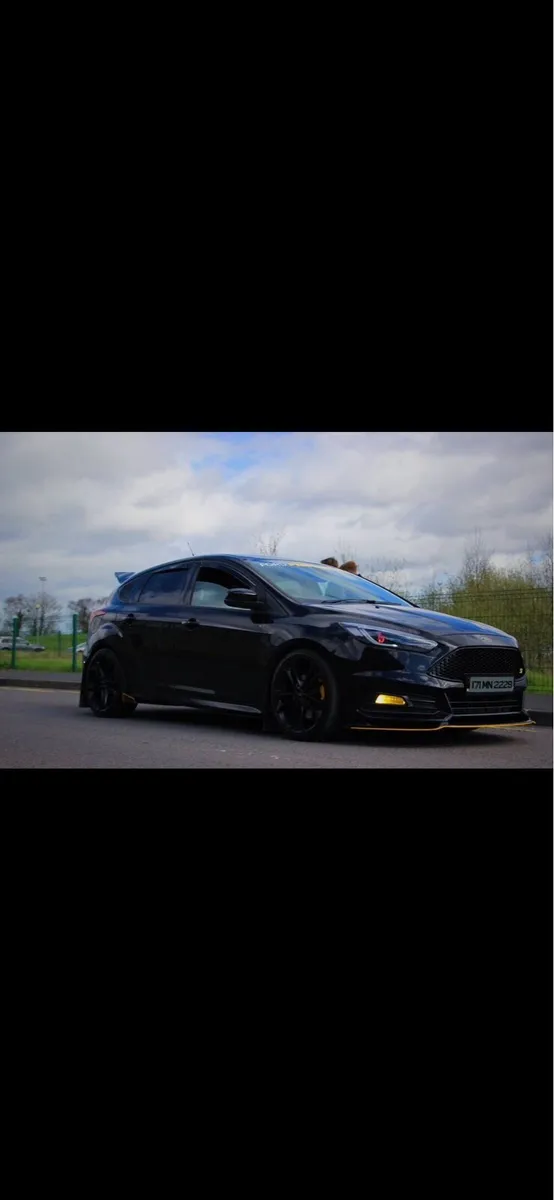 2017 Ford Focus ST-2 TDCi - Image 1