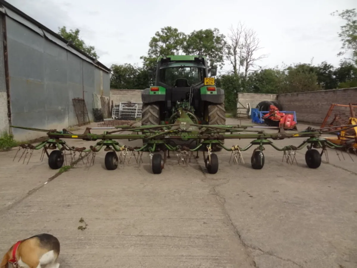 Krone 6 Rotor Tedder - Image 4