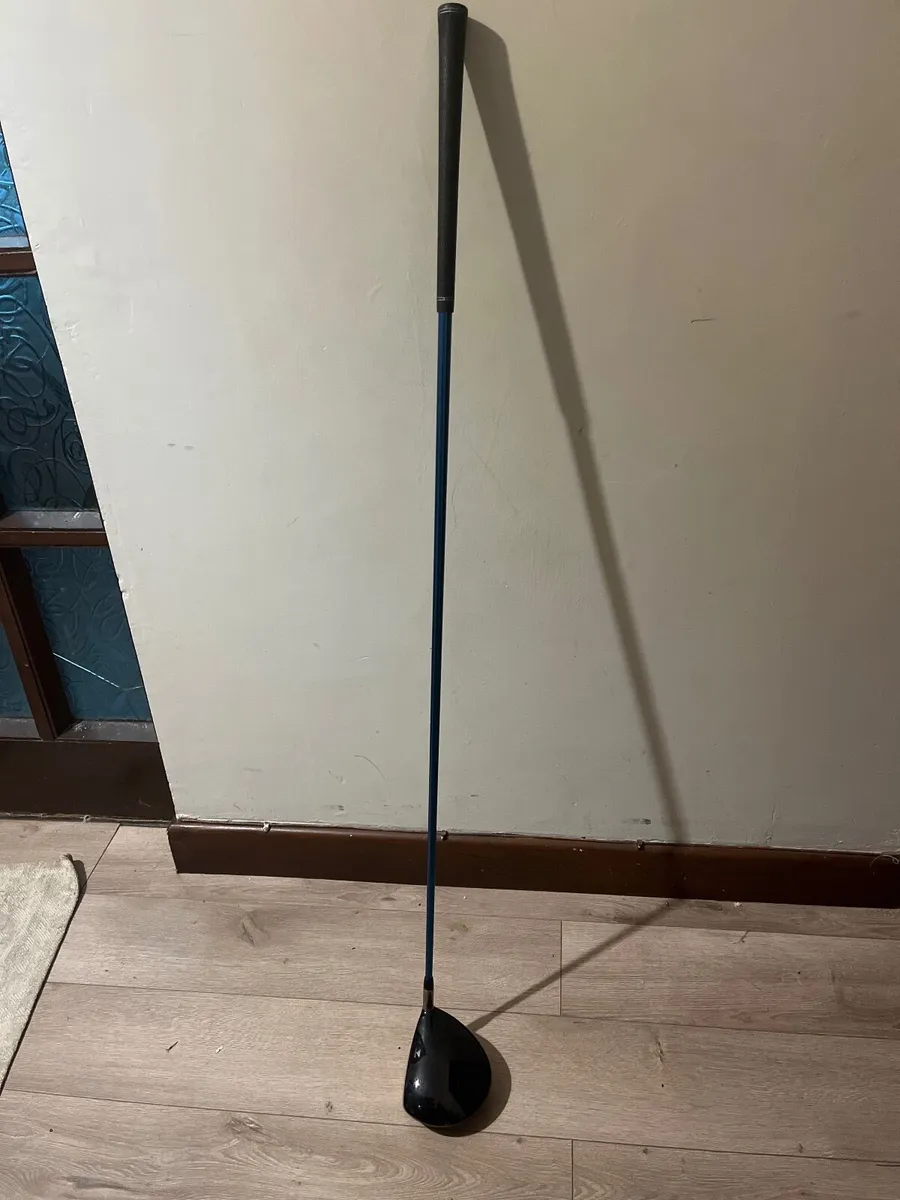 Golf club - Image 2