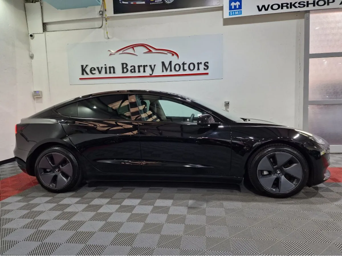 Tesla Model 3  deposit Taken - Image 4