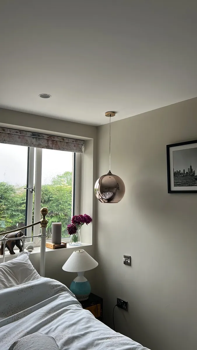 2 pendant lights - Image 2
