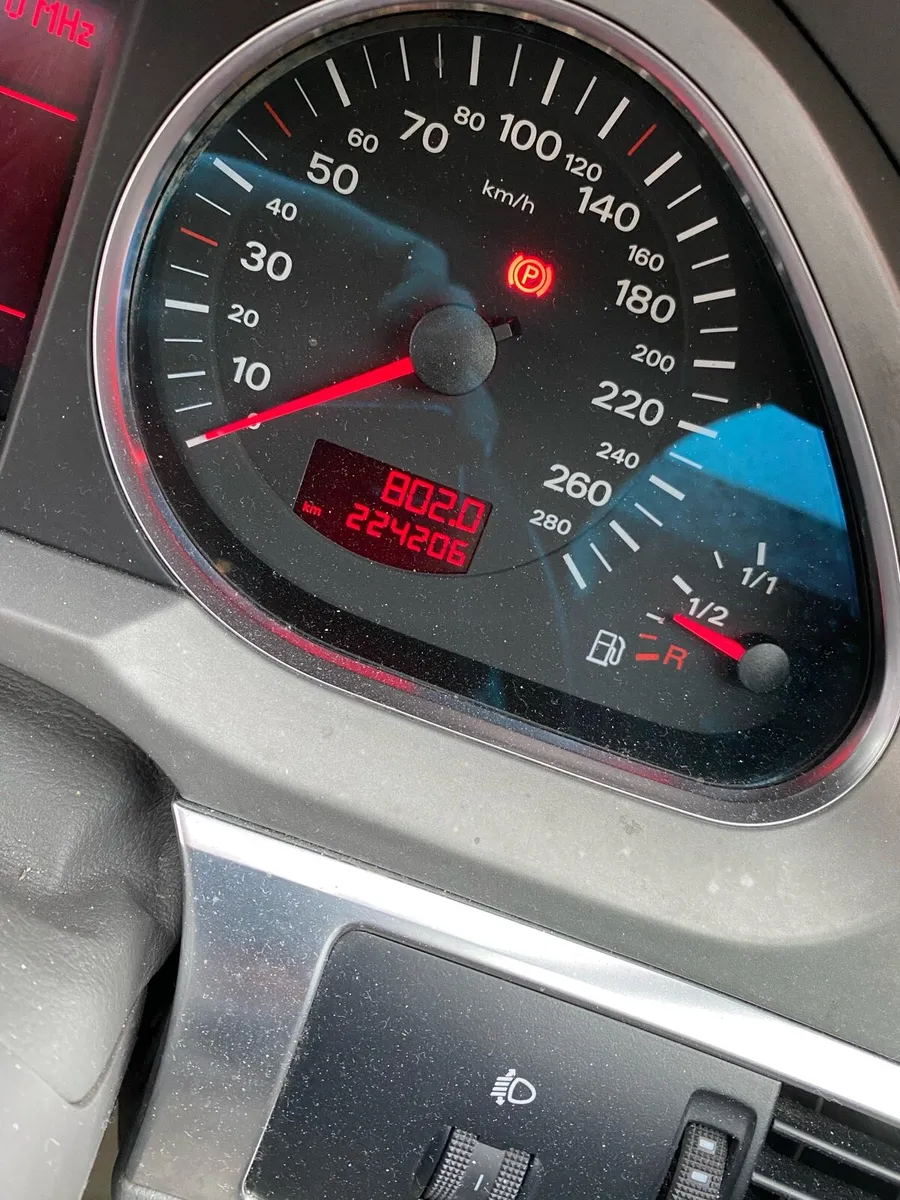 Audi A6 - Image 3