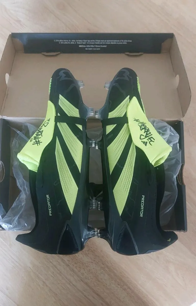 Adidas Predator Elite - Image 1