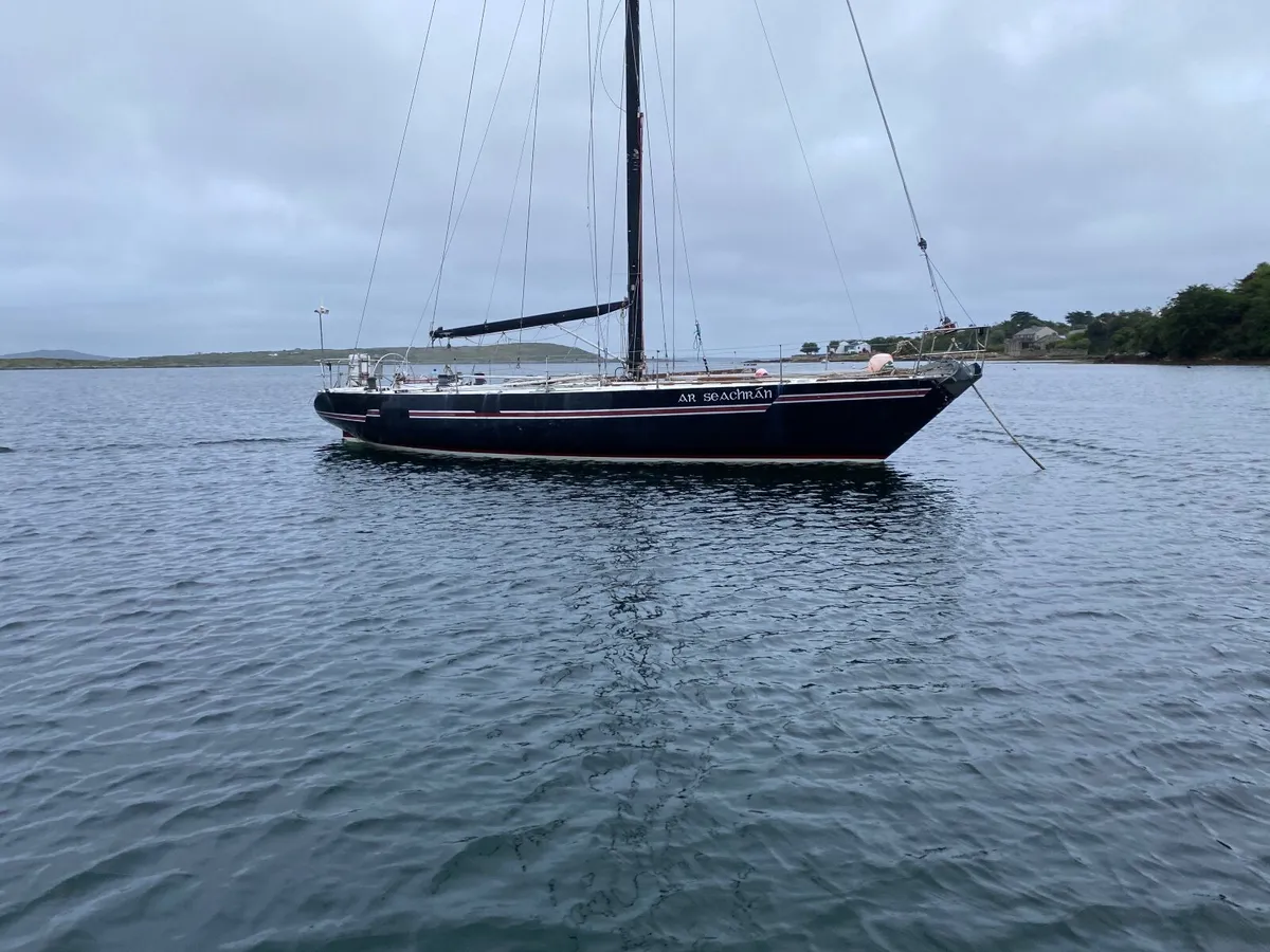 Frers yacht - Image 4