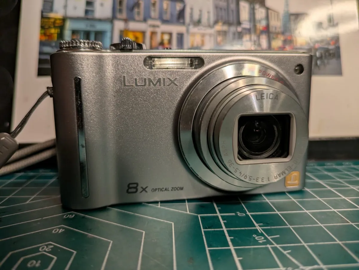 Panasonic Lumix ZX1 -12 MP CCD camera Leica lens - Image 1