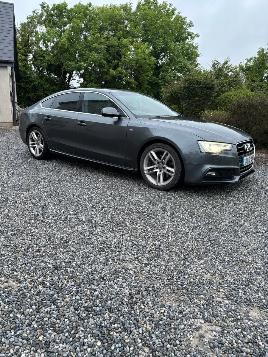 2013 Audi A5 S line - Image 2
