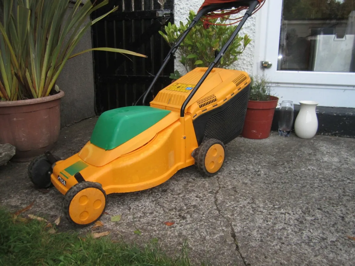 Quality STIGA 40cm Electric Mower - Made In Sweden - Image 1