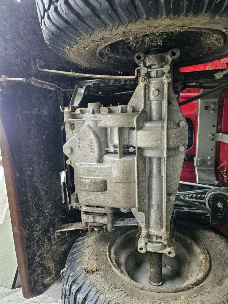 Rear Axle Spicer Gearbox for Castelgarden PG140 - Image 2
