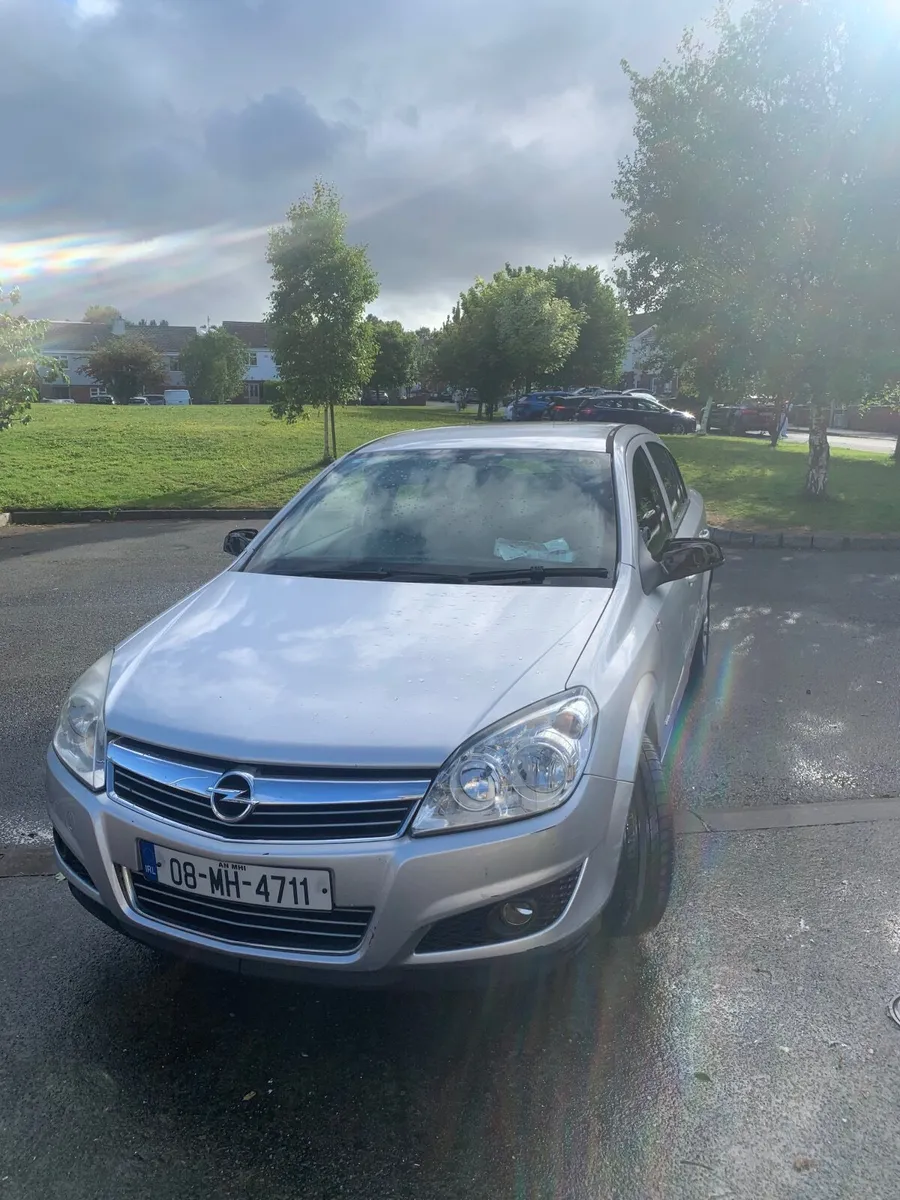Opel Astra - Image 2