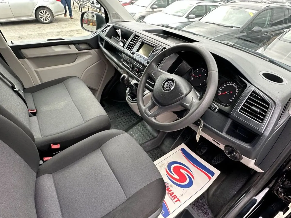 Volkswagen Transporter 2.0 TDI T6 SWB  10568 Plus - Image 3