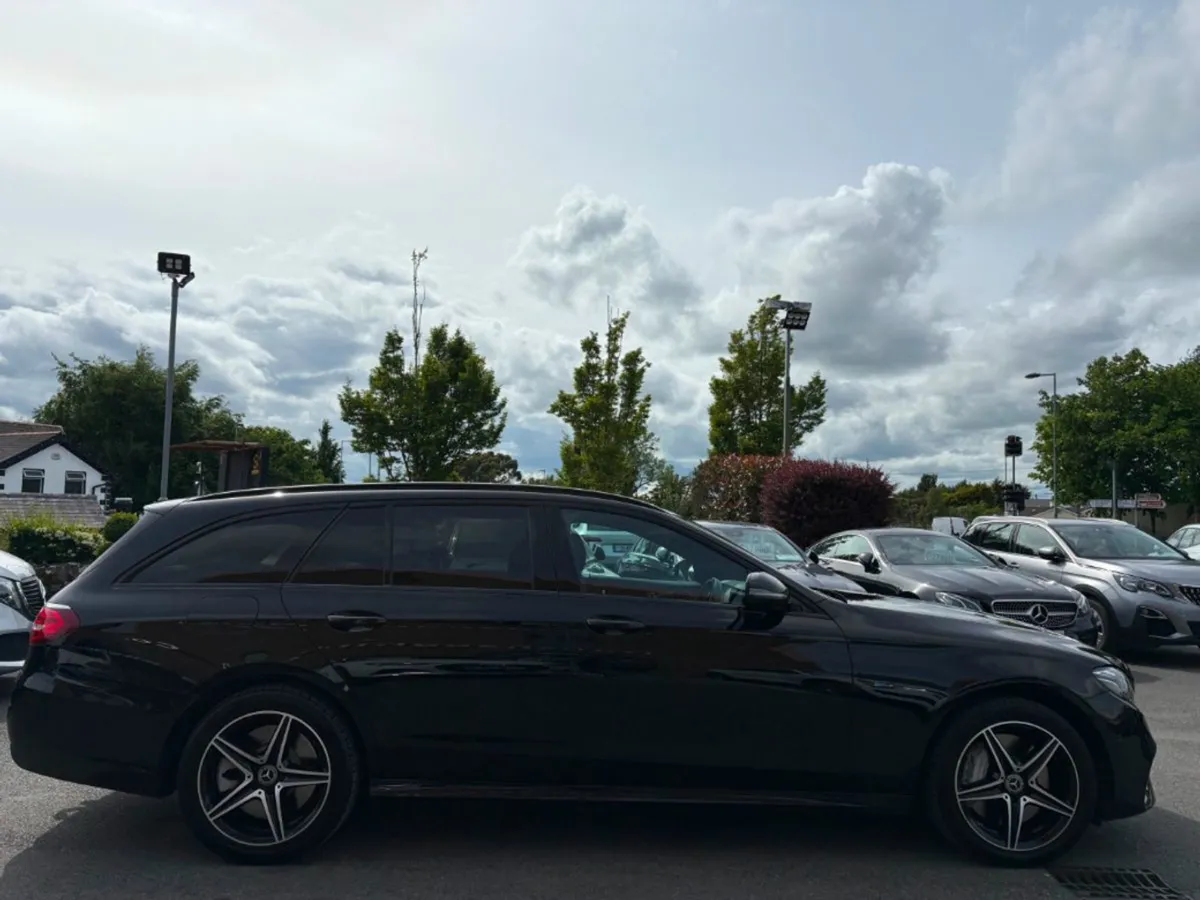 Mercedes-Benz E-Class E300de AMG Line Premium Est - Image 4