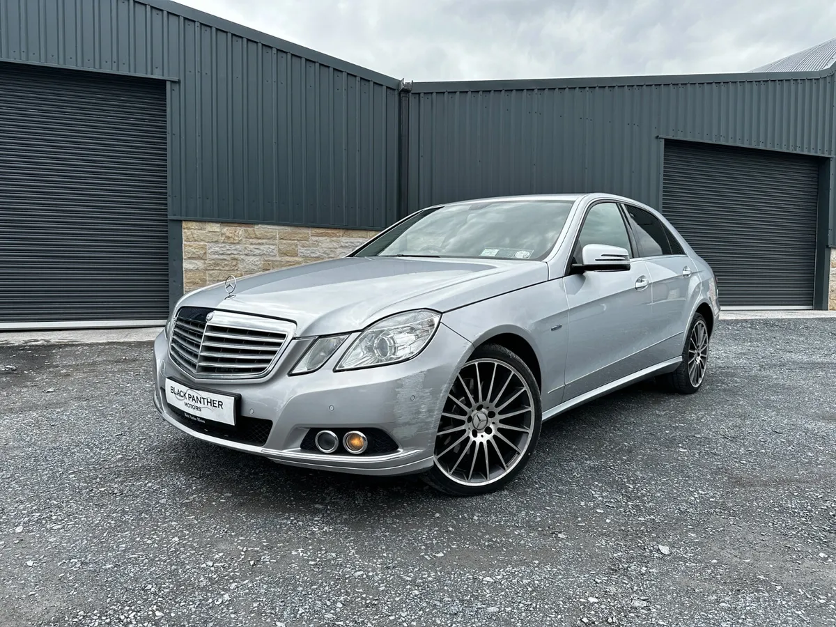 Mercedes-Benz E250 11’ 204BHP AUTOMATIC/FRESH NCT - Image 2
