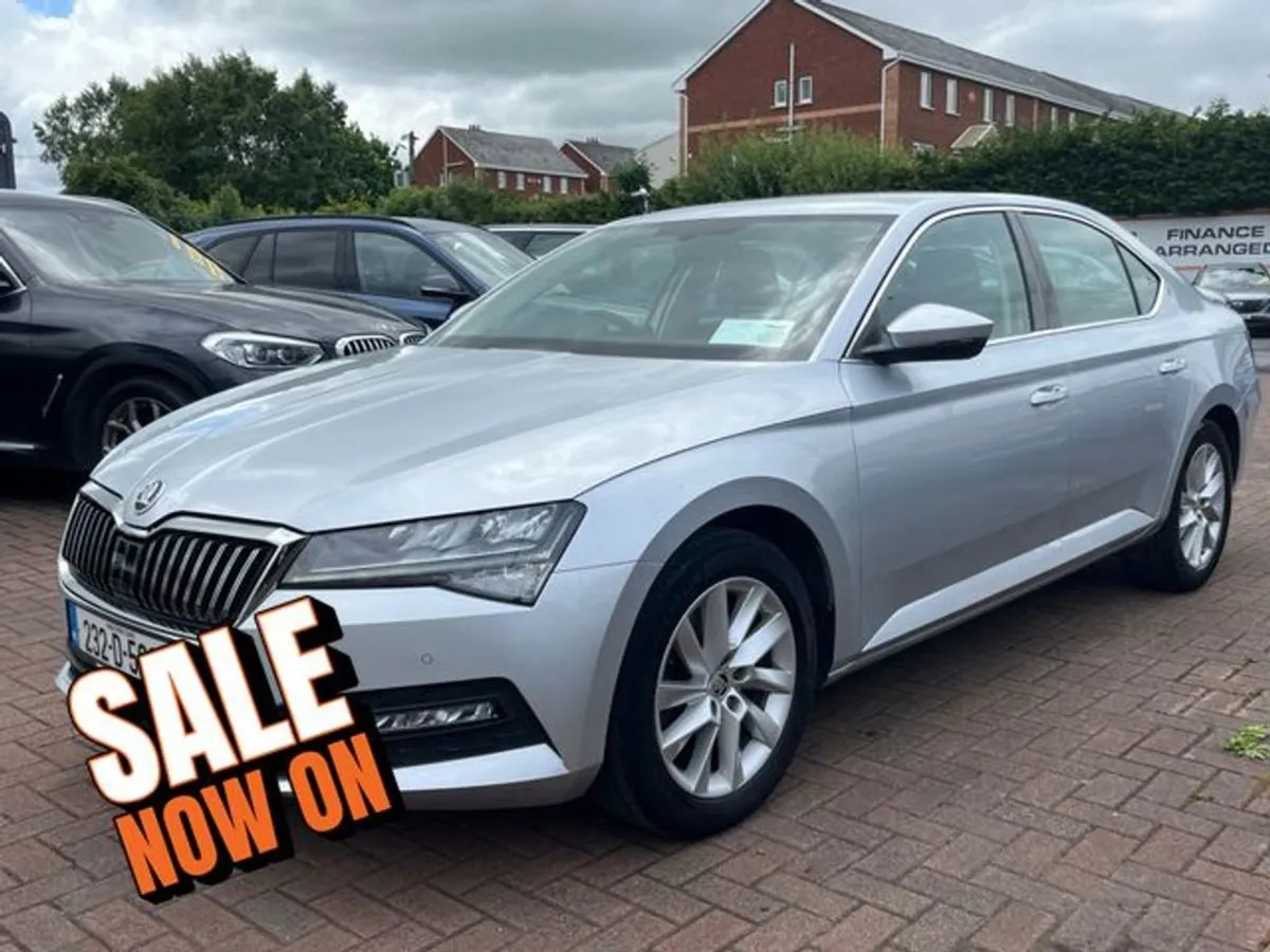 Skoda Superb AMB 2.0tdi 150HP 5DR - Image 3