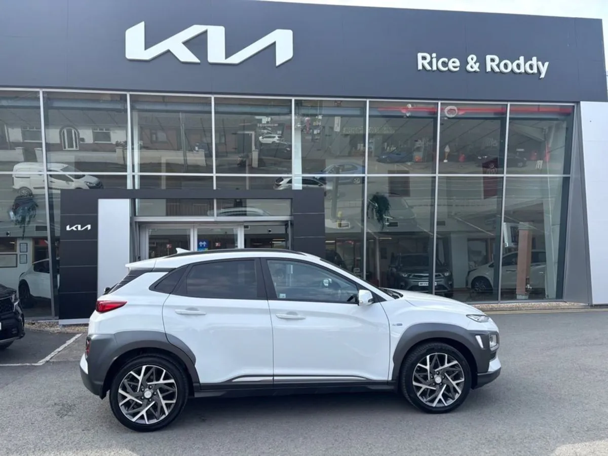 Hyundai Kona Hybrid HEV 1.6 Petrol 5DR - Image 2
