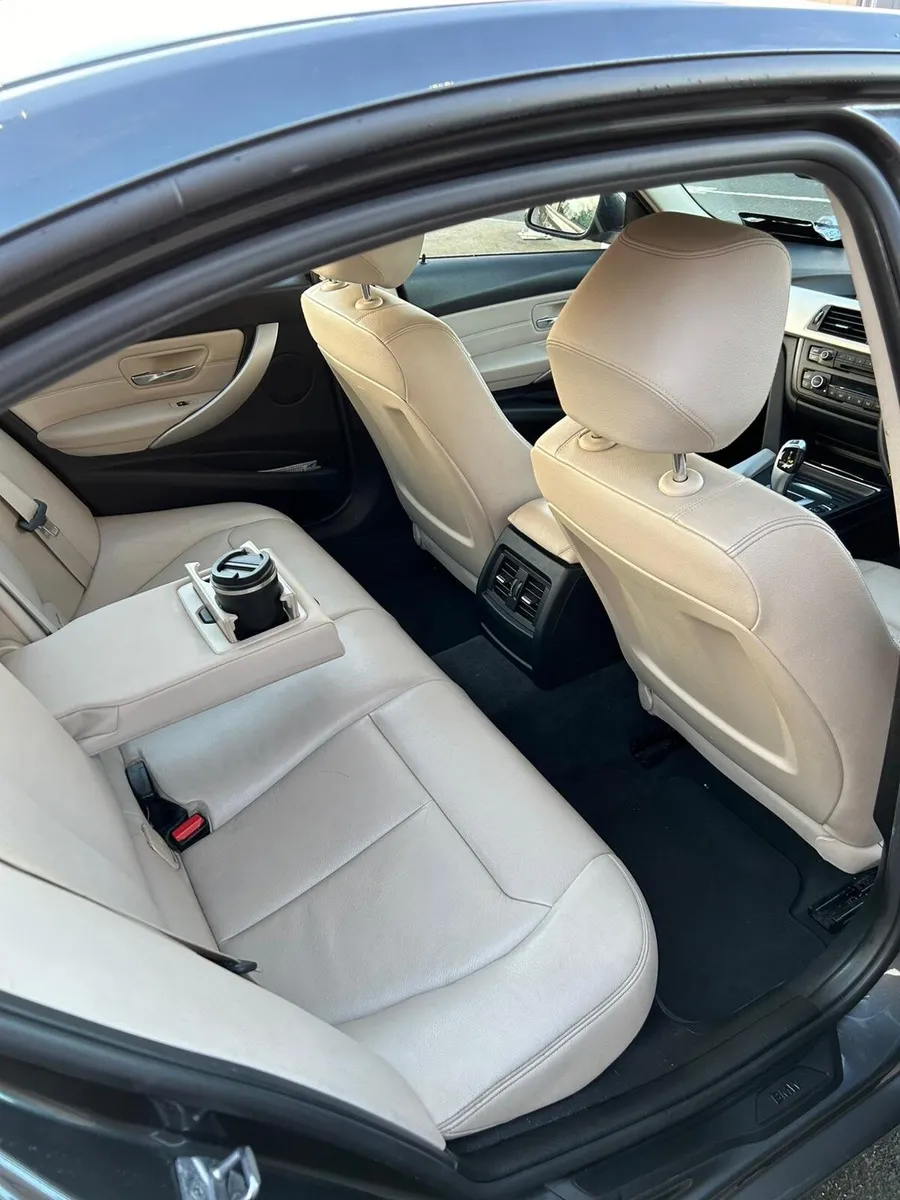 BMW 3-Series 2015 - Image 3