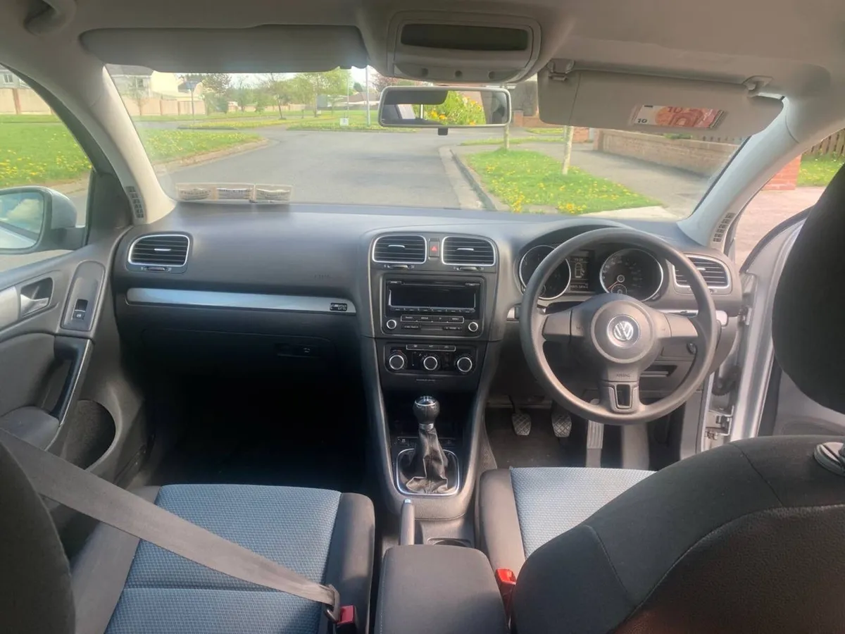 Golf mk6 2012 BlueMotion 1.6 diesel - Image 2