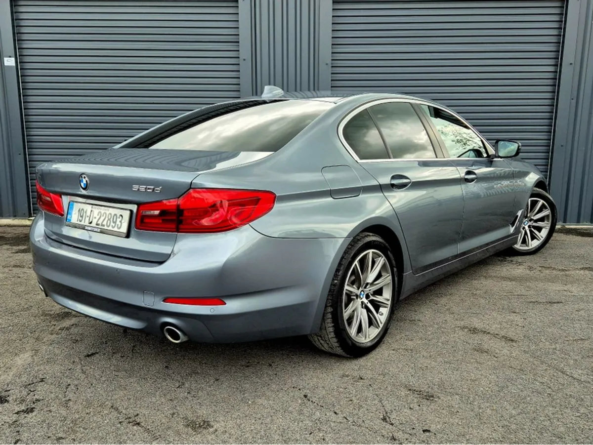 BMW 5 Series 520D SE Auto - Image 4