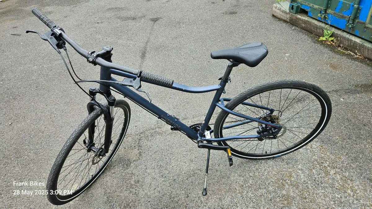 HYBRID BIKE REVERSIDE EXCELLENT CONDITION - Image 1