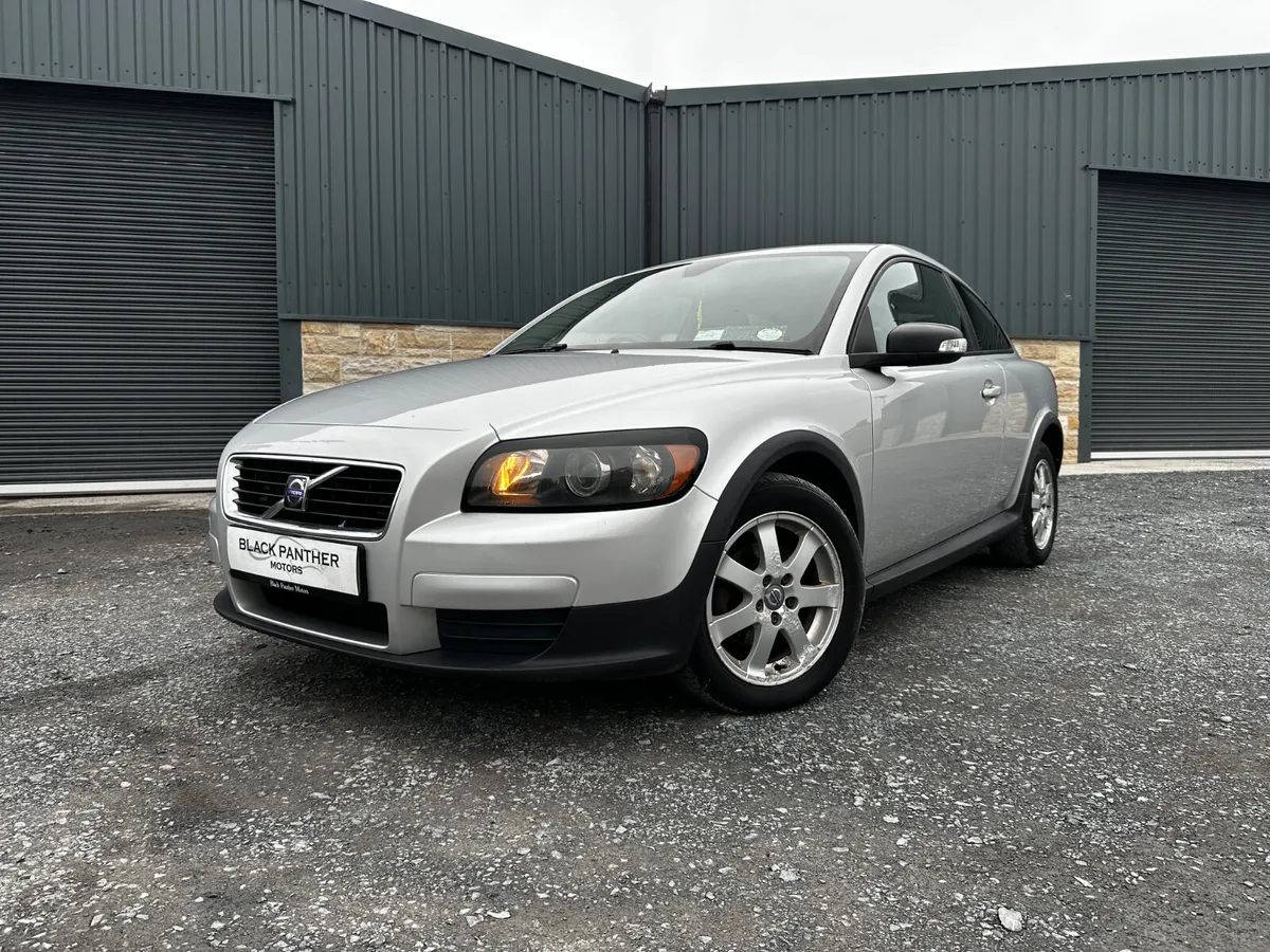 Volvo C30 08’ SPORT SPOTLESS W FRESH NCT - Image 2