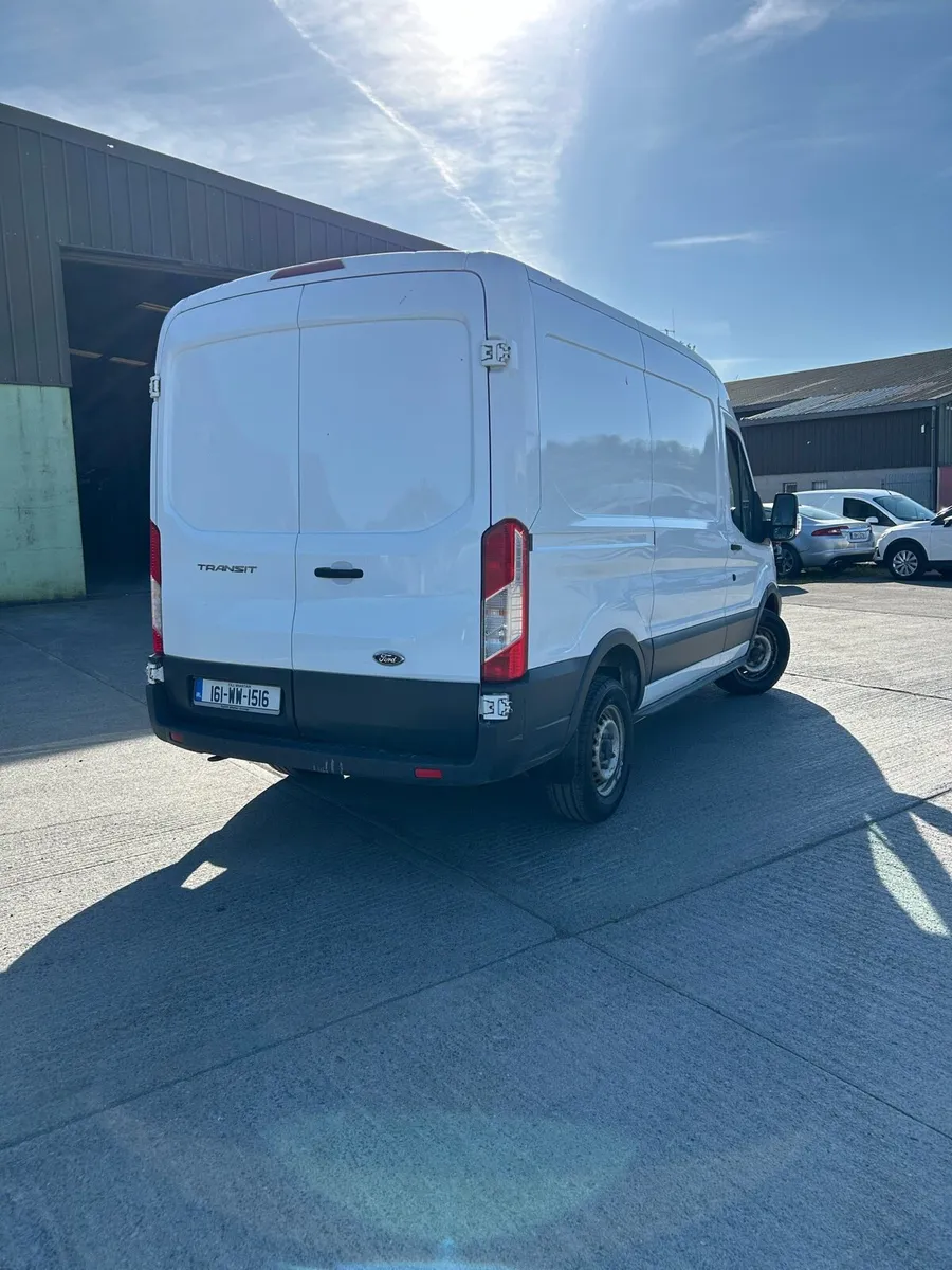 Ford Transit 2,2 Diesel 2016 - Image 4