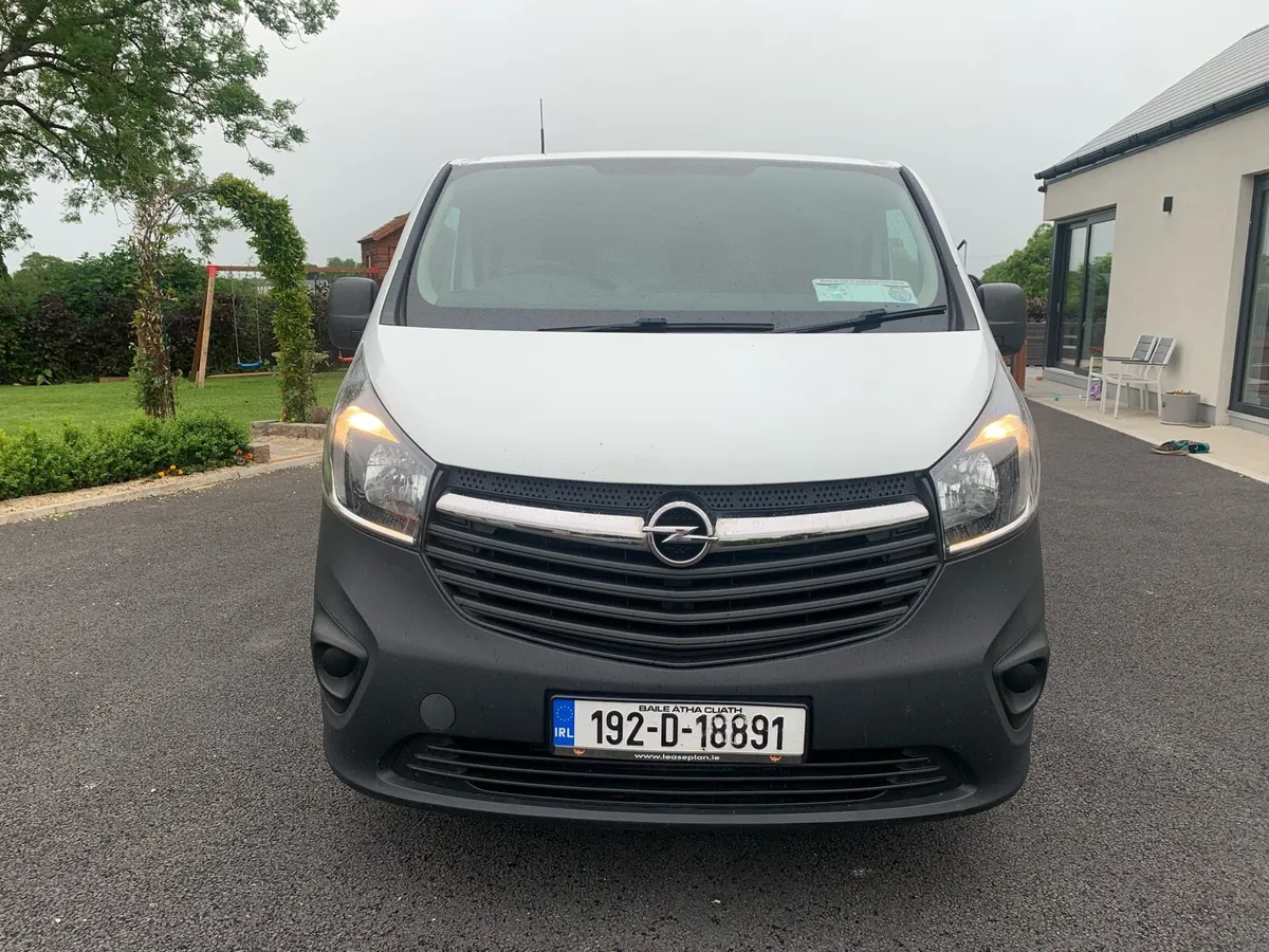 Opel Vivaro  Only 154kms …Spotless van - Image 3