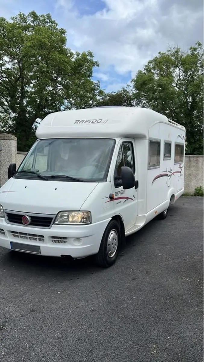 2005 Rapido 2,8Td low profile fix bed - Image 1