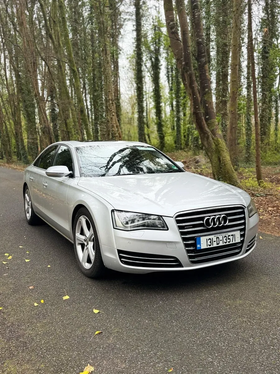 Audi  A8 Quattro 3.0L - Image 2