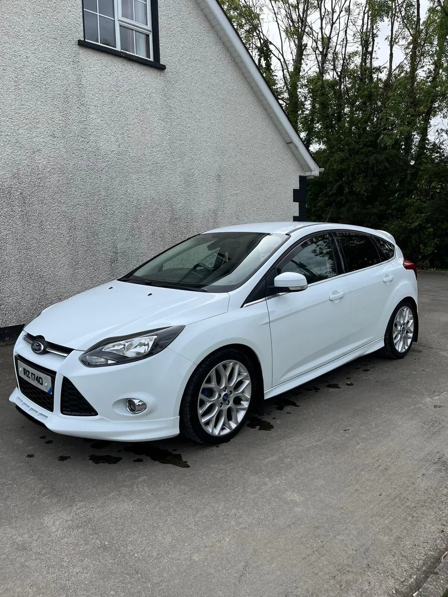 Ford Focus - Image 1