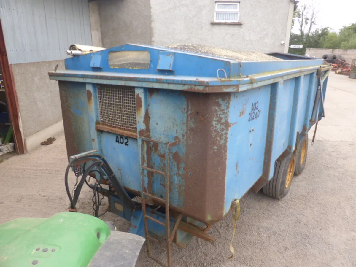 GT Bunning 12 Ton Tipping Grain Trailer - Image 2