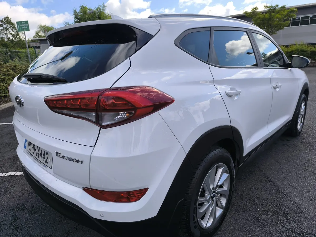 2018 HYUNDAI TUCSON 1.7D EXECUTIVE LOW MIILES - Image 3