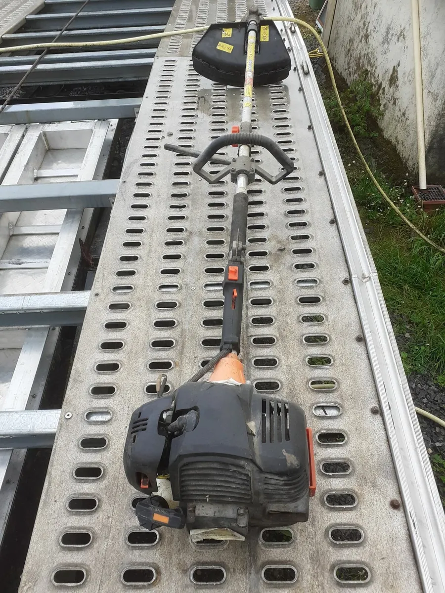 Strimmers 52cc - Image 1