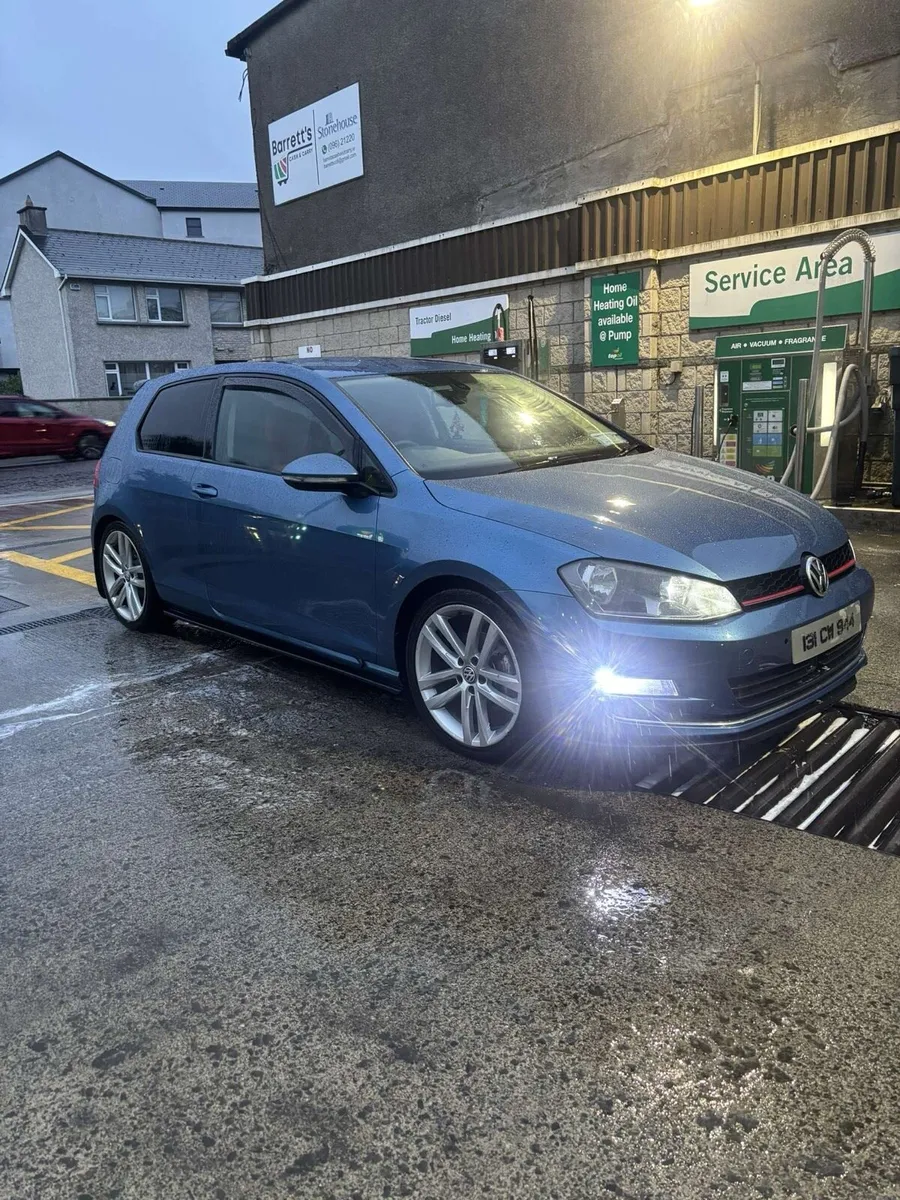 Volkswagen mrk7 golf - Image 1