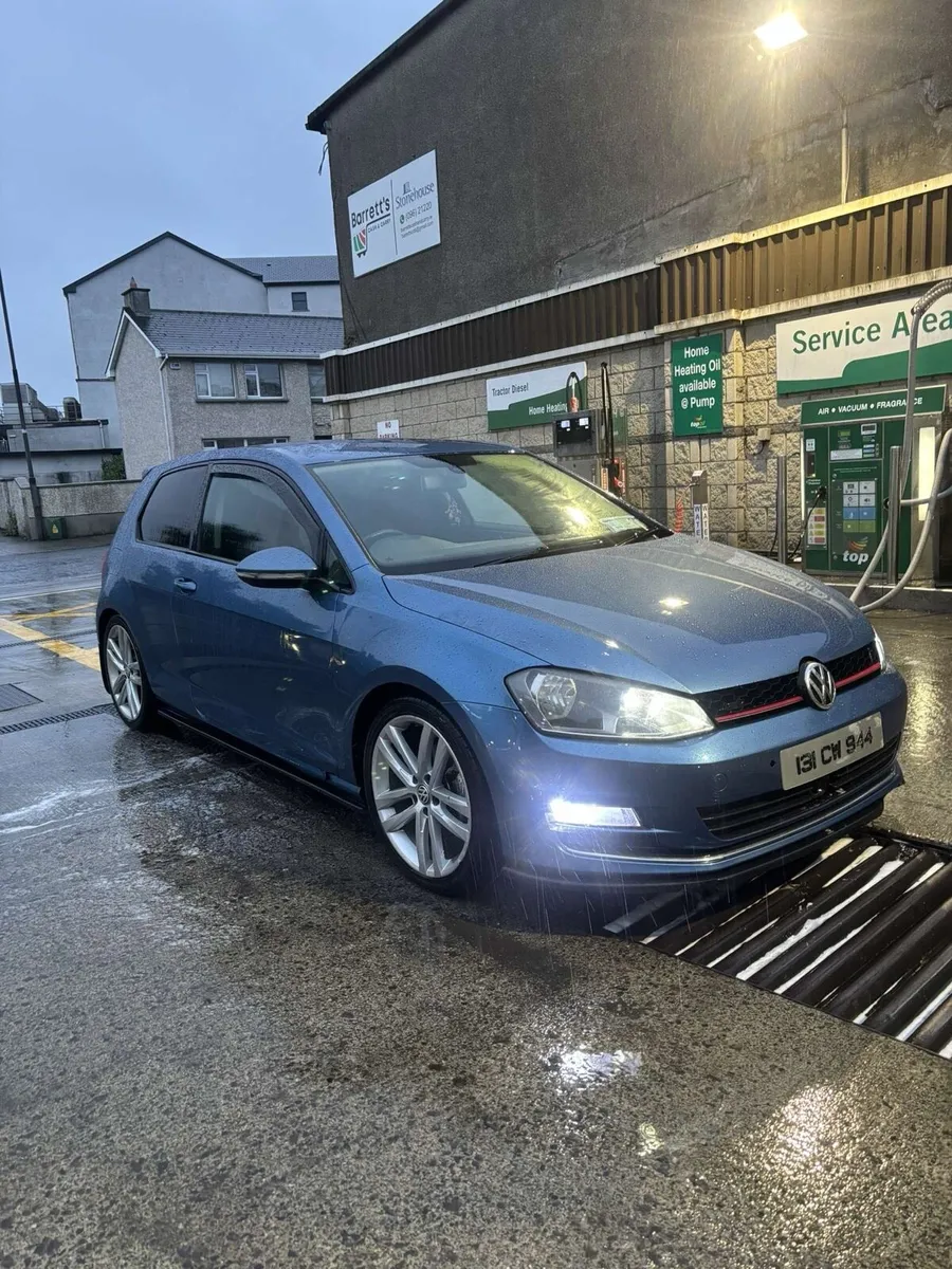Volkswagen mrk7 golf - Image 3