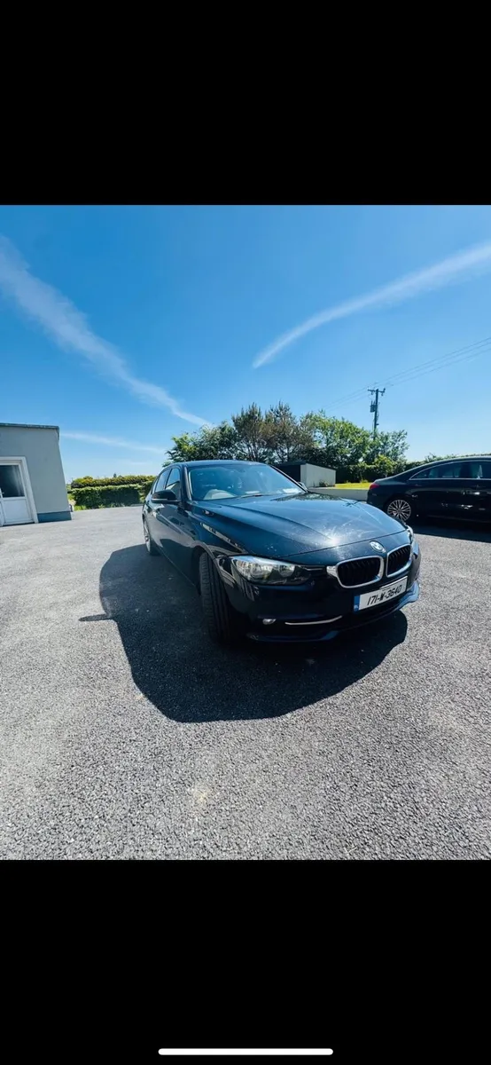 BMW 3-Series 320D - Image 2