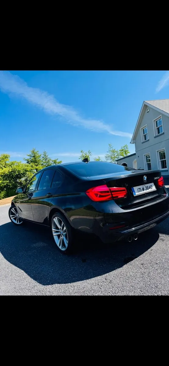 BMW 3-Series 320D - Image 4
