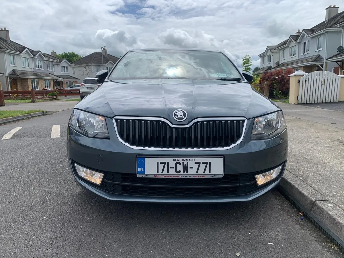 2017 Skoda Octavia Automatic DSG - Image 2