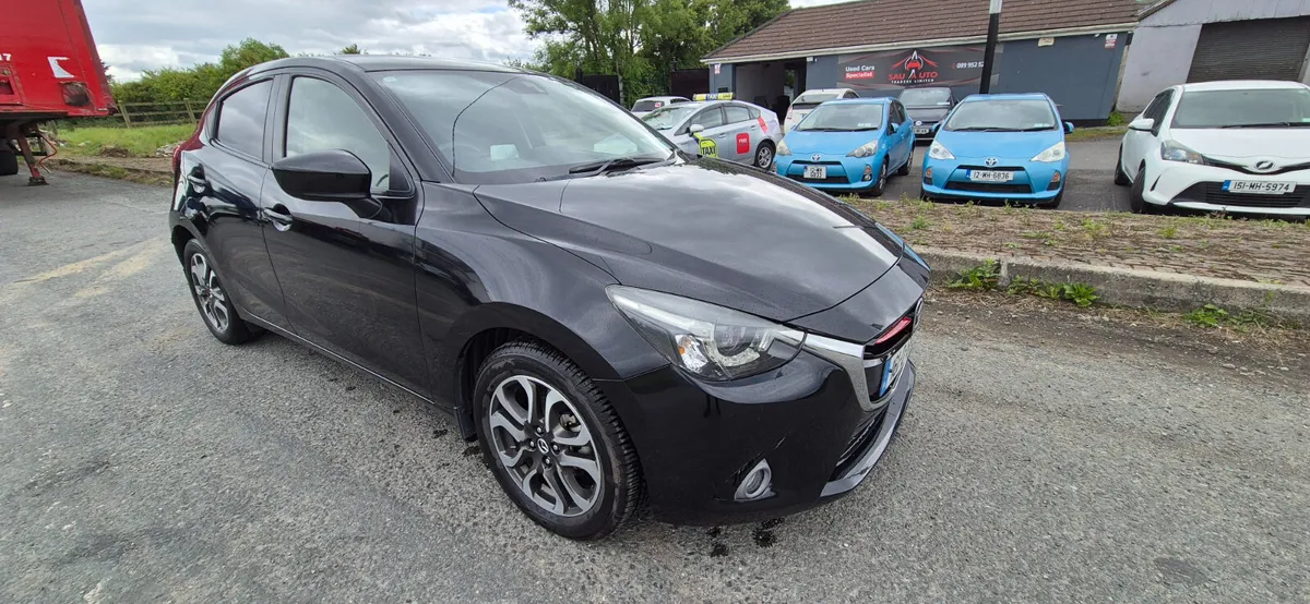 Mazda Demio 2016 1.5 AUTOMATIC - Image 1