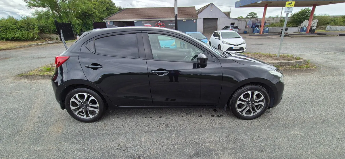 Mazda Demio 2016 1.5 AUTOMATIC - Image 2