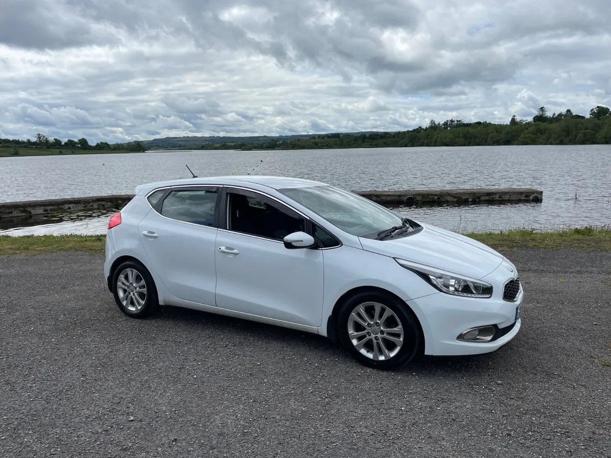 Kia Ceed 2013 1.6 diesel nct 10/25 - Image 3