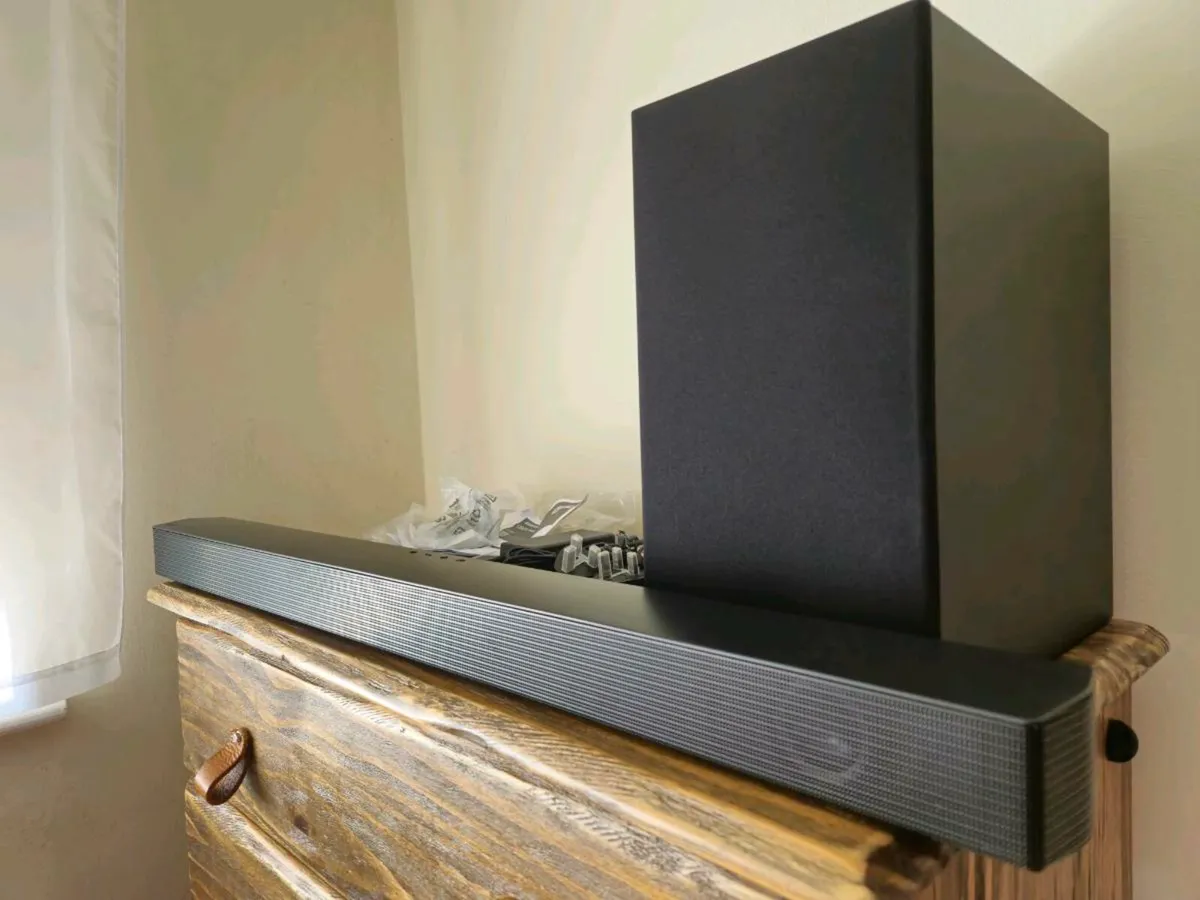 Samsung 410W 2.1 Channel Wireless Soundbar/NEW/ - Image 1