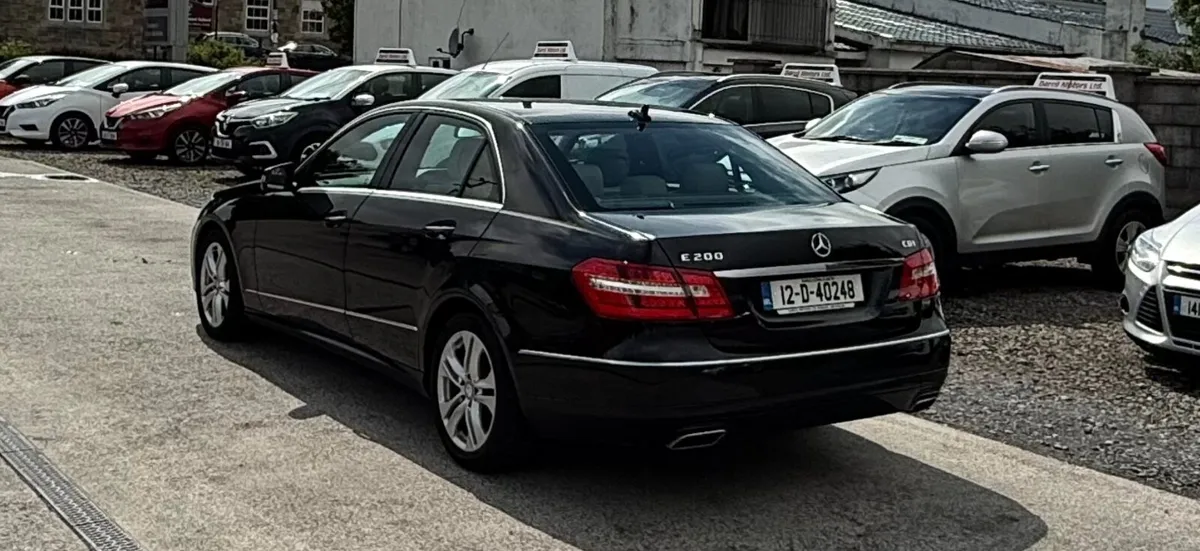 Mercedes-Benz E-ClassNew Nct - Image 4