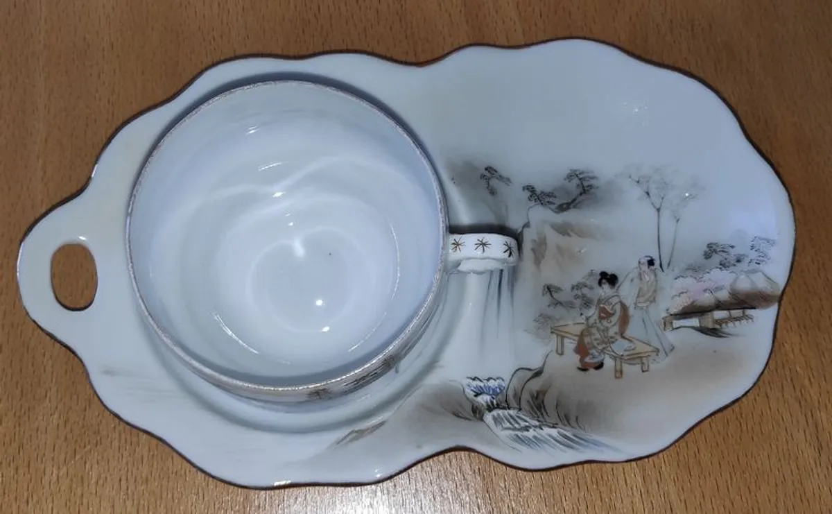 Vintage Japanese eggshell porcelain teacup with saucer - Image 2