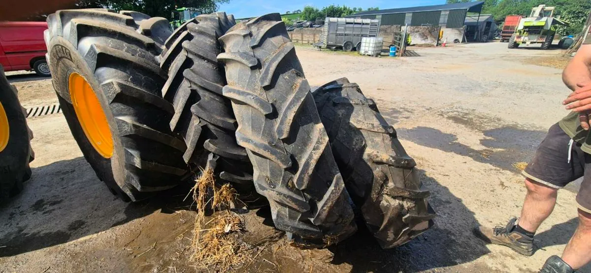 Row crop wheels - Image 1