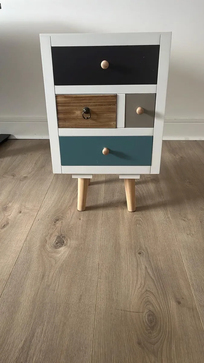 bedside locker - Image 1