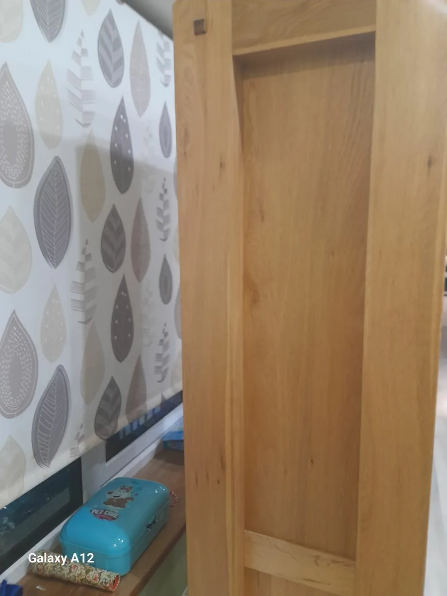 Solid oak display cabinet - Image 2