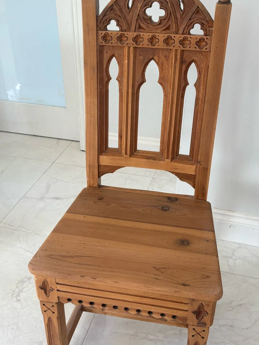 6 Dining chairs