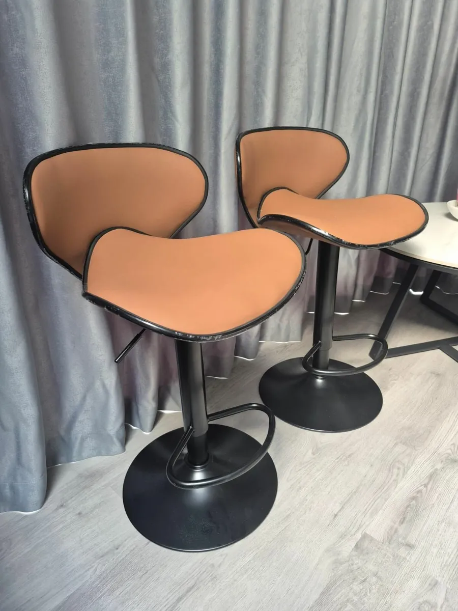 Bar stools - Image 3