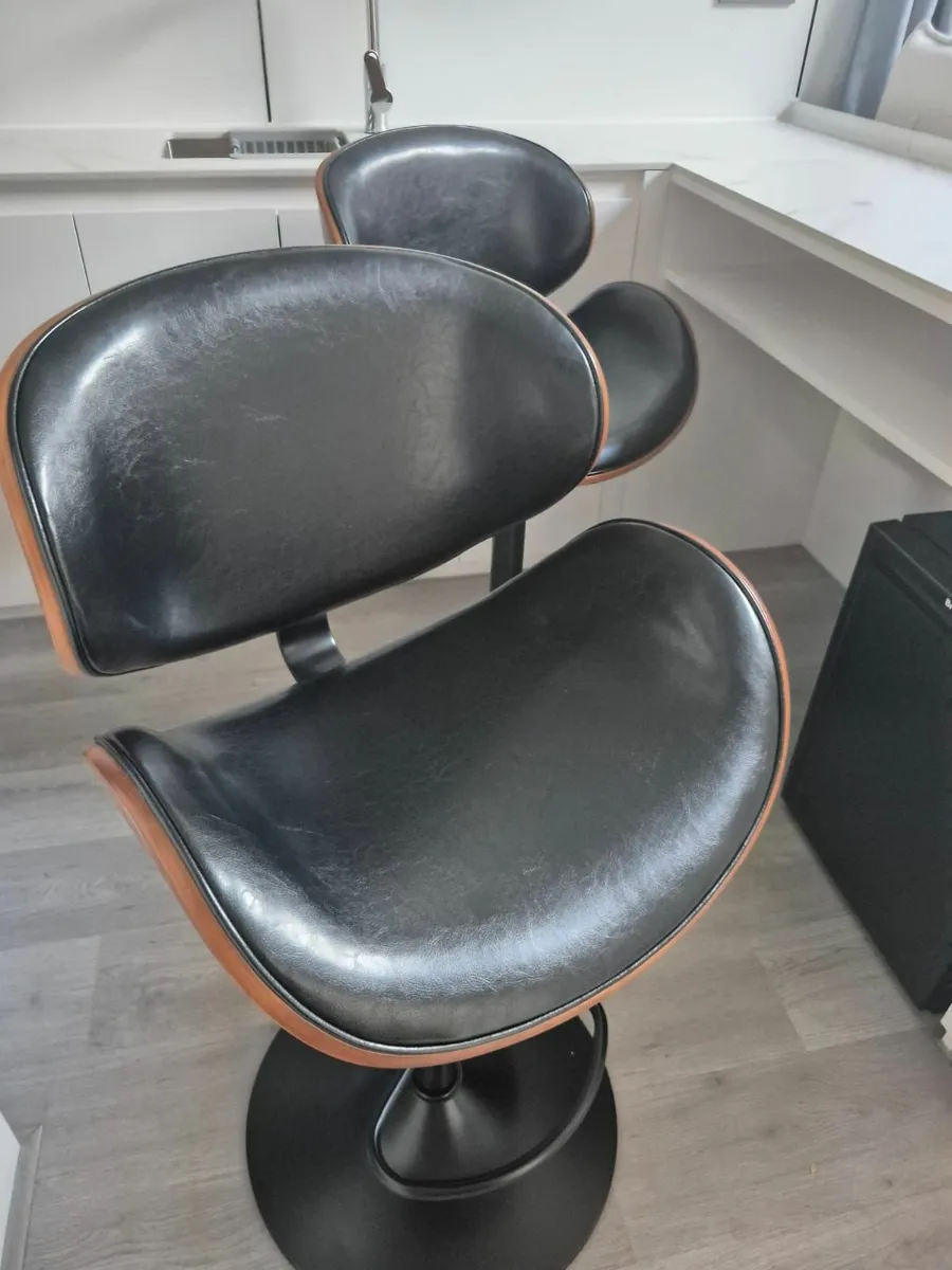 Bar stools - Image 4